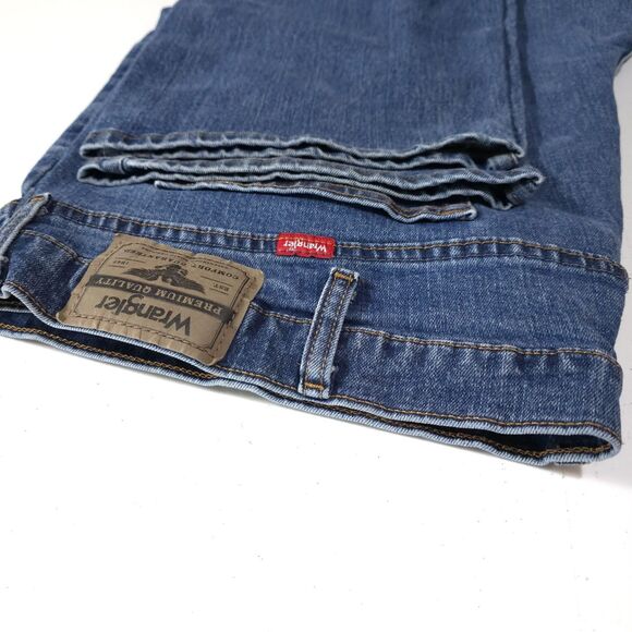 Bootcut High Rise Jeans 46x30 Mens Relaxed Fit Stretch Comfort Med Wash Western - Picture 16 of 16